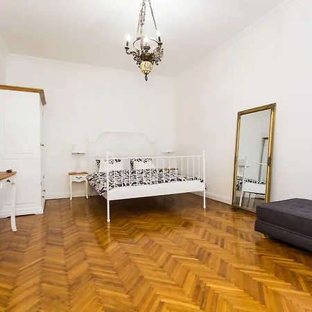 Appartement Downtown White Classic